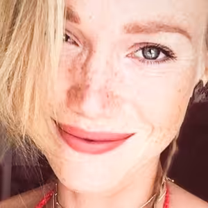 Dominika Morávková-Zeleníková nás baví v seriáli Autoškola