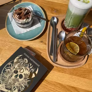 Čti s námi Kosti pod mechem