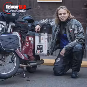 Ján za 500 dní precestoval celý svet na starom Pioneri: Najlepší ľudia boli v Rusku a Argentíne!