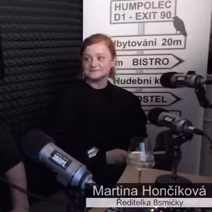 DVOUDECKA 014 - Martina Hončíková