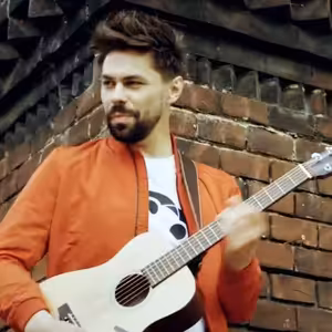 Adam Ďurica o svojom novom imidži a o nakrúcaní klipu Spolu