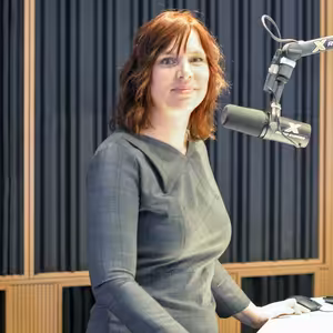 Veronika Remišová - Podpisy na odvolávanie ministerky školstva budú... (Braňo Závodský Naživo)