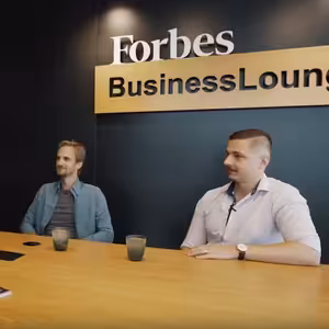 J. Jarabica (Blueweb) / P. Velits (Isadore): Ako vyvíjať a nastaviť e-shop pre globálny trh