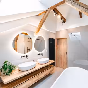 Architektka Lívia Kolaříková o designu koupelny: oslovte všech 5 smyslů