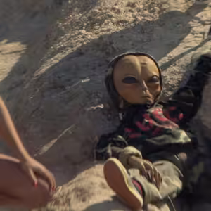 MYSTERY feat. RAYEN - "NAŠE ZIVOTY JSOU CRAZY"