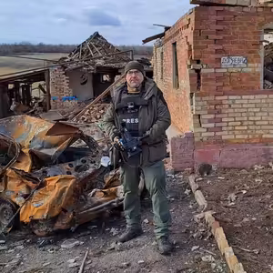 Podcast i-n 123 - s Petrem Židkem o školství i dělostřelectvu