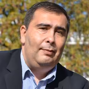 Desetiminutovka Plus: "Chci lidi spojovat a ne rozdělovat," říká radní a pedagog Marián Dancso