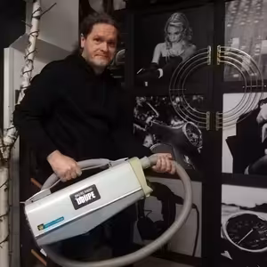 VYSAVAČ 085 - Martin Kudlička