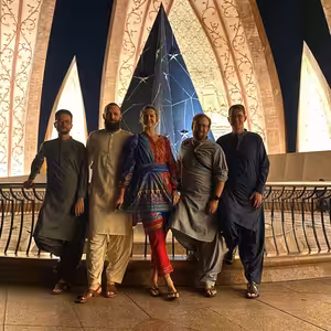 S10E1: PAKISTAN - Lietadielko ako karosa