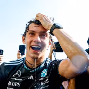 KOLO na KOLO Z KANADY: Kde se vzala zázračná rychlost Mercedesu?