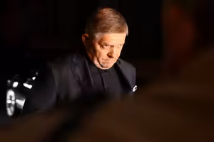 Právní stát se nás netýká. Ficova vláda chce zrušit speciální prokuraturu