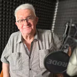 Tomáš Kulka: „V takových nestálých podmínkách, které v Izraeli panují, se lidé naučí brát i dramata s humorem."