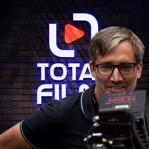 Od Vlastníků a Mimořádné události k Zahradníkově roku | Jiří Havelka o filmu i divadle