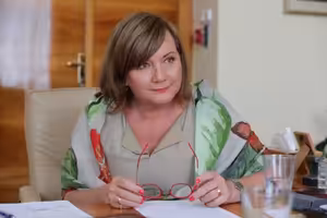 Alena Schillerová: Superhrubá mzda byl podvod na lidech a letos mzdy neporostou