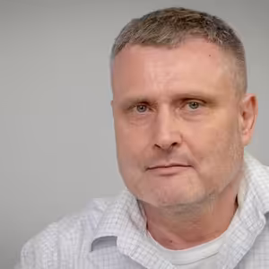 Bývalý policajt Žaťko: Šéf Ficovej ochranky je zrelý na trestné stíhanie