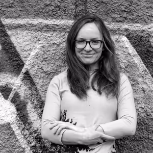 Podnikám na rodičovské: daně a pojištění v praxi · Hana Krajčíková · záznam z přednášky