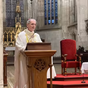 Príhovor na sviatok Všetkých svätých, predniesol ho arcibiskup Mons. Stanislav Zvolenský.