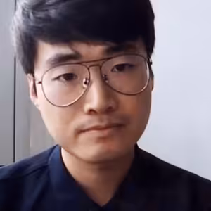 V Číně mě ocejchovali jako pasáka a mučili, z cesty do Česka mám obavy, říká Cheng