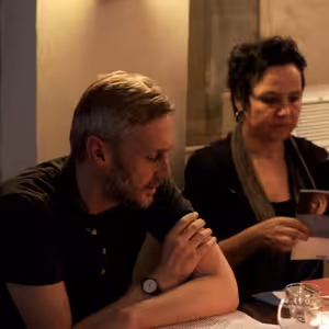 Viola Fischerová, Hrana