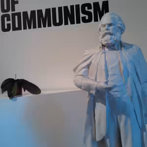 Sto let dělnického hnutí po třiceti letech neoliberalismu a globalismu v ČR