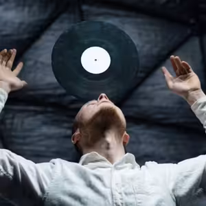 Festival UP: "The city is like a stage, the audience an active partner, and circus is an art"