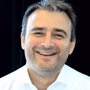 Deník N: Jak podniká publicista Ján Simkanič