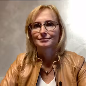 51. a 52. týden 2021 Bez obalu s K. Konečnou: Kalousek, ministerská angličtina, Bidenův rekordní rozpočet