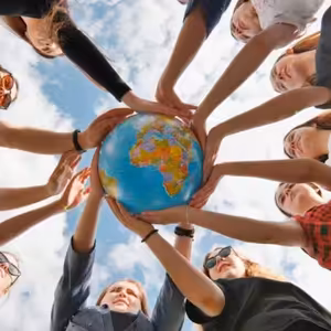 Láskou rozmnožit štěstí druhých