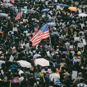 Čo dnes rozdeľuje ľudí v USA