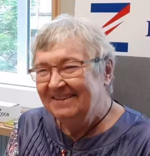 Novinářka a bývalá disidentka Petruška Šustrová: Když se podíváme na voličskou mapu a na mapu exekucí, tak vidíme, že dřívější sestava stran žalostně selhala.