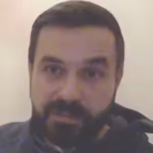 Cudzie slová #9 (Špeciál): S expertom na dezinformácie a sociálne siete Tomášom Kriššákom