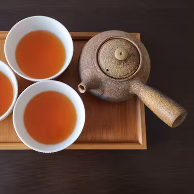 S čajem o čaji (talkjustea)