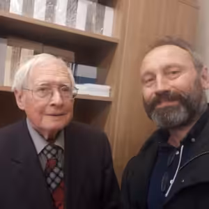 Peprník 2: z Anglie do dolů