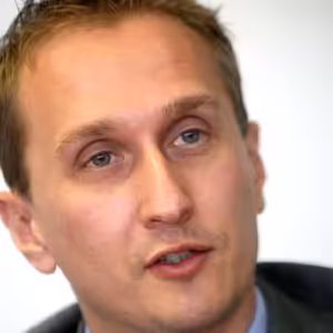 Ronald Ižip, (Trend): Defenzivní akcie nabízí v době zvýšené volatility příležitost k diverzifikaci portfolia, nejsou ale všespásné