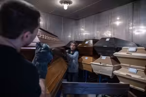 Sportovní klub, krematorium, divadlo. Jak žije Česko v době koronaviru?