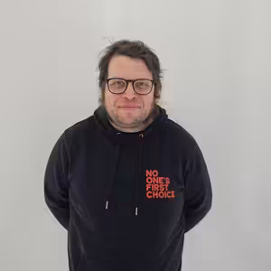 Adam Krofian z The Atavists: Kytaru jsem poprvé rozbil, když mi bylo pět