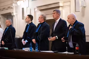 Čapí hnízdo se vrací k soudu. Odejde Babiš po letech s trestem?