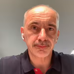 Školy bez testů? Je to jako v absurdním filmu, stát selhává. Nikdo není schopný říct, co bude, kritizuje Kuba