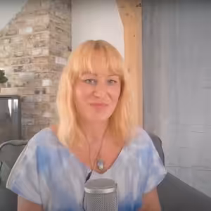 Ivona Antalii, Sluneční a vodní energie