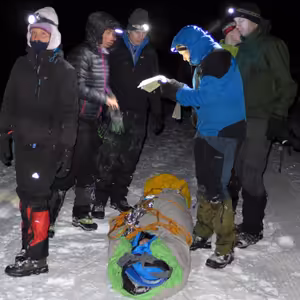 Má zlomenou nohu! Odneseme ho! | Mýtus o první pomoci s Gabčou Tóthovou z PrPom