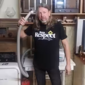 VYSAVAČ 056 - Lumír Kovář