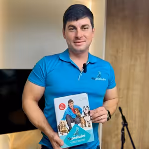 „Snažím sa psovi povedať, čo si myslia jeho ľudia. Som tlmočník,“ tvrdí psí kouč Juraj Ferko