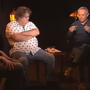 .pod lampou o dvoch Nobelových cenách: Tajomné neutrína a molekuly života