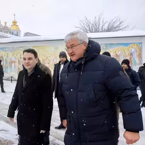 Spor o letouny, Turka, Čínu nebo Ukrajinu. Česká zahraniční politika je chaos