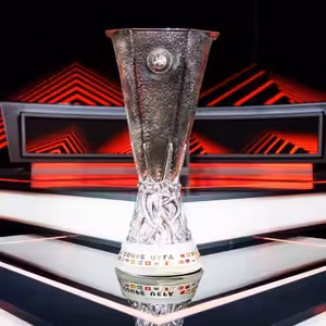 Red Devils vyzvú v dvojzápase sezóny Les Gones z Lyonu