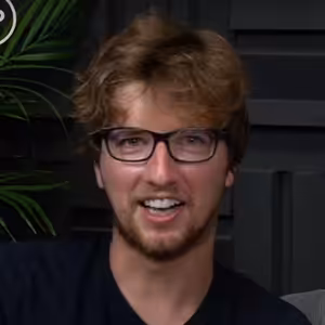 Človek musí byt trochu šibnutý aby pracoval pre BUBO. Peniaze mám podľa spokojnosti klientov