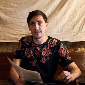 Fra podle Ondřeje Macla