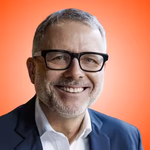 #79 Jak ŘÍDIT prodej a „netlačit to sám“ - David Pirner, Grant Thornton