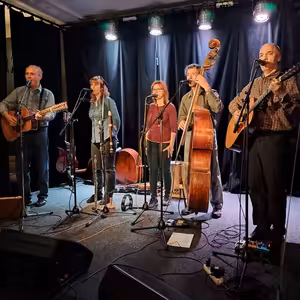 TAM-TAM SPECIAL #7: Dušan Franců & Rolničky, live in Písek, 28. 10. 2023