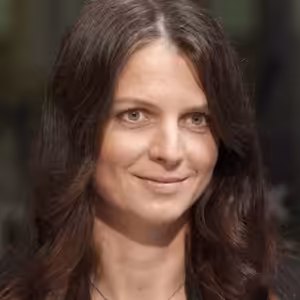 Není to epidemie neočkovaných, začíná to být napínavé, nárůst je rychlý, říká matematička